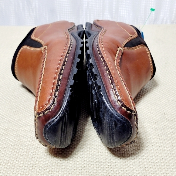 NWT H.S. Trask Bison Leather Driving Loafer Men's (11M) - Picture 4 of 11